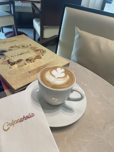 Crepeaholic Cafe - Abu Dhabi