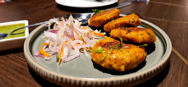 G&T Club Lounge - Hospitality and gastronomy