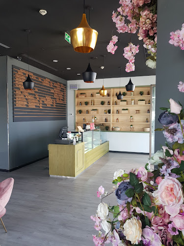 Opinii despre Auberge cafe în Sharjah - Hospitality and gastronomy