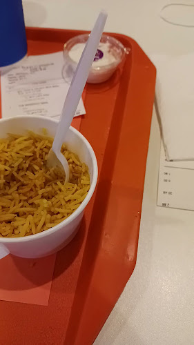 Opinii despre Popeyes Airport Road în Abu Dhabi - Hospitality and gastronomy