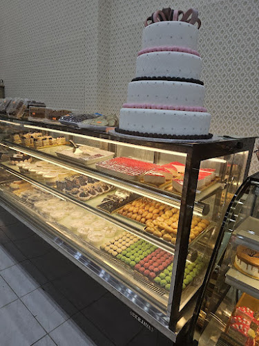 Snabel Al Khadhraa Bakery & Sweets - مخبز وحلويات السنابل الخضراء - Hospitality and gastronomy