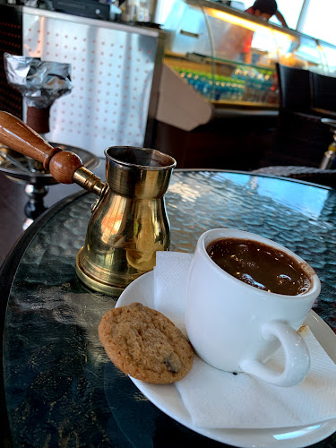 Le Boulanger Cafe • Khalifa City, Abu Dhabi | Coffee, Tea & Breakfast