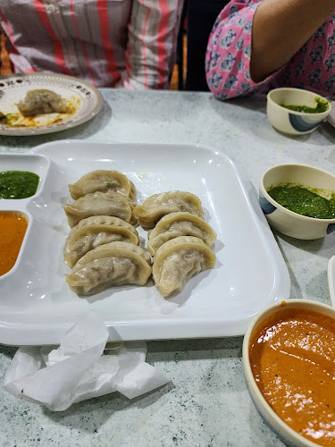 Comentarii opinii despre Nepali Chulo Restaurant LLC