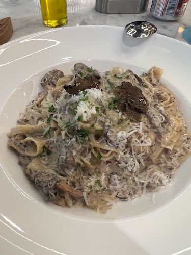 Comentarii opinii despre Jamie Oliver