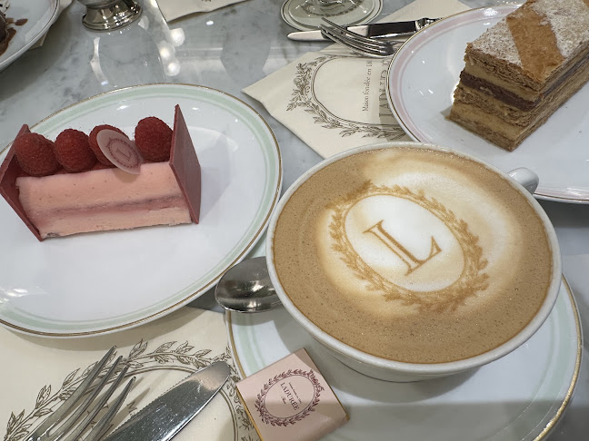 Ladurée Dubai Mall Extension - Hospitality and gastronomy