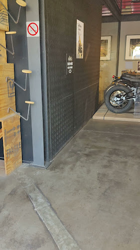 Opinii despre Cafe Rider Custom în Dubai - Hospitality and gastronomy