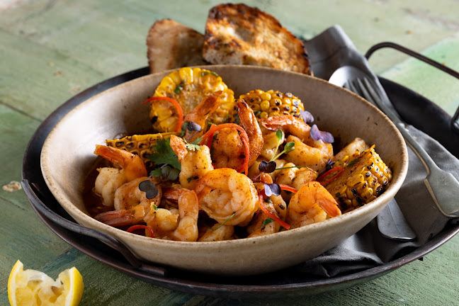 r&b Grillhouse - Hospitality and gastronomy