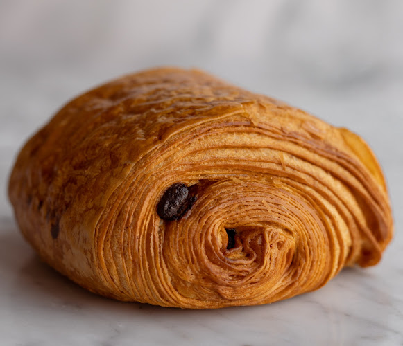 Villa 10, Plaza 30, Skh Fatima bint Mubarak St Former - Delma St - Abu Dhabi