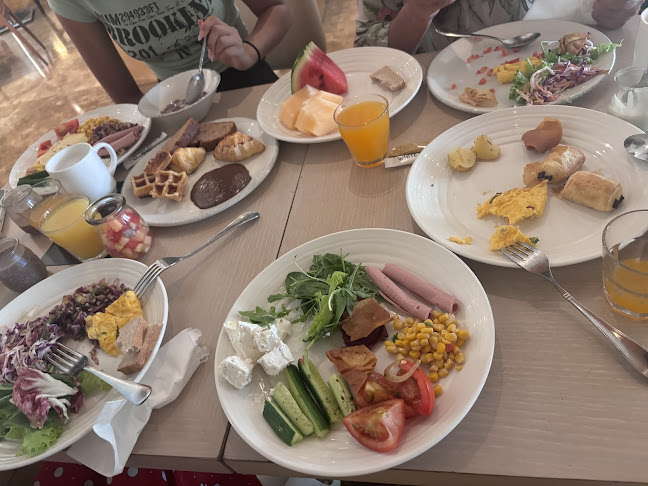 The First Collection Marina - Ground Floor - Al Seba St - Dubai Marina - Dubai