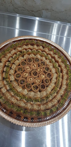 Comentarii opinii despre Shamseen Bakeries Al Nahda