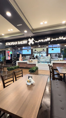 European Bakery- Cakes | Croissants | Sandwiches