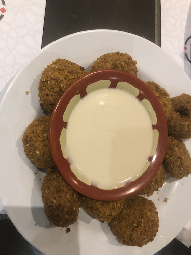 F94M+F5J Mushrif Area - Mohamed Bin Khalifa St - opp. The International School of Choueifat - Al Mushrif - W24 02 - Abu Dhabi