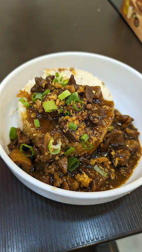 Opinii despre EAThans Lomi Restaurant & Bakery în Abu Dhabi - Hospitality and gastronomy