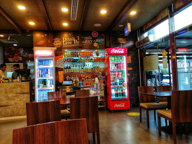 Opinii despre Walkers Restaurant în Dubai - Hospitality and gastronomy