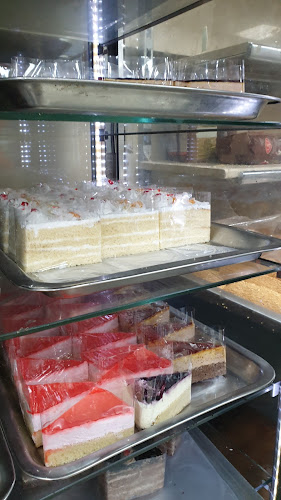 Al Sorour Bakeries - Sharjah - Hospitality and gastronomy