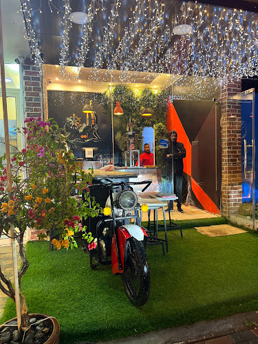 Omar Bin Al Khathab Road,Lulayyah, Khorfakkan - Sharjah