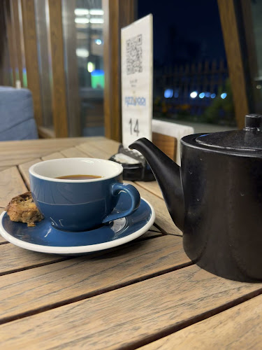 Comentarii opinii despre Azzurri Cafe ازوري كافيه