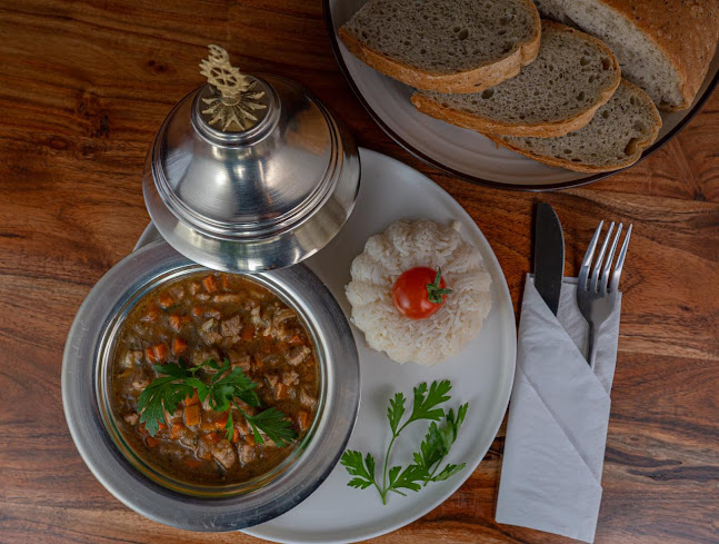 923 Hazza ' Bin Zayed The First St - Al Danah - Zone 1 - Abu Dhabi