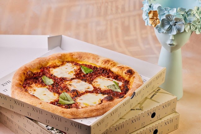 Piazza17 Last Exit Al Khawaneej - Dubai