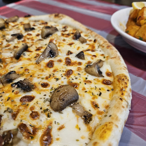 Opinii despre Aylla Seafood Restaurant مطعم ايلا în Dubai - Hospitality and gastronomy