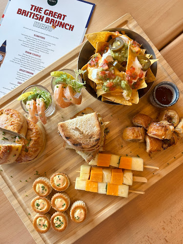 Comentarii opinii despre ICON Bar & Lounge