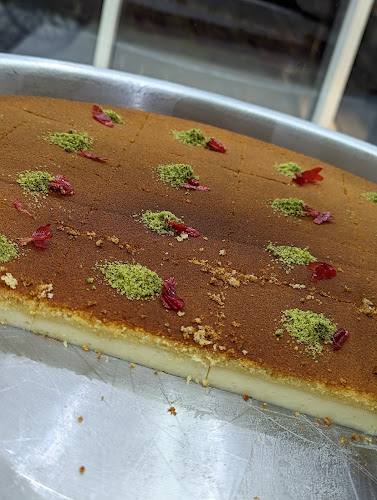 Comentarii opinii despre Bait Al Kashta & sweets