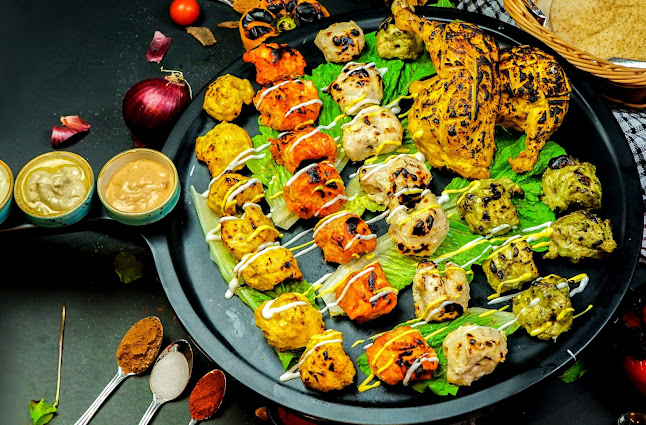 196 Khalid Bin Al Waleed Rd - Al Karama - Dubai