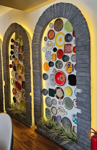 Opinii despre Marsa Al Bahar Seafood Restaurant مرسى البحر مطعم للمأكولات البحرية în Sharjah - Hospitality and gastronomy