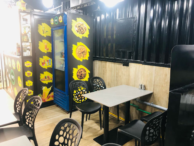 EM2 Cafeteria - Hospitality and gastronomy