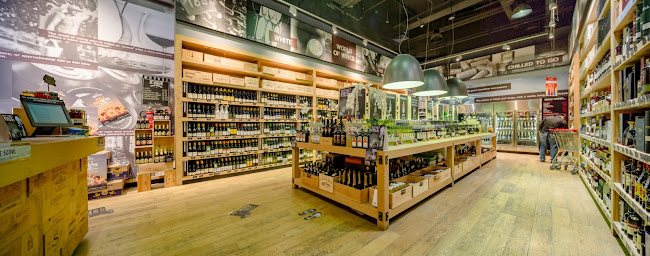 Al Wasl Rd - next to Spinneys Supermarket - Al Safa - Al Safa 2 - Dubai