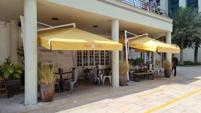 Raju Omlet Restaurant