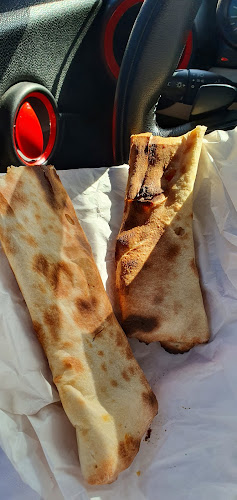 Jiben and zatar bakery مخبز جبن و زعتر - Dubai