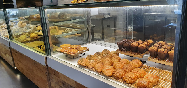 Opinii despre French Bakery | Birthday Cakes | Cake Shop în Dubai - Hospitality and gastronomy