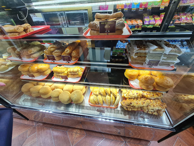 Al Jadeed Bakery - Oud Metha