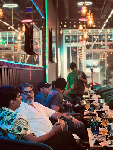 Comentarii opinii despre HOT FLAMES CAFE