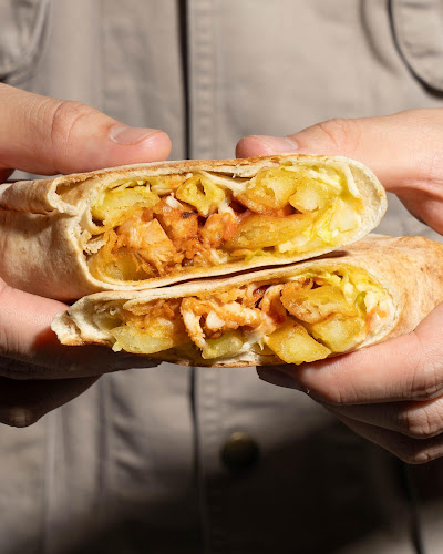 Opinii despre FAHITA CHICKEN CAFETERIA în Ras Al-Khaimah - Hospitality and gastronomy