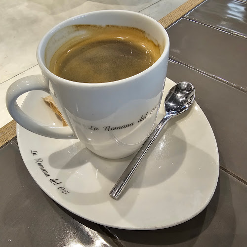 Gelateria La Romana - Hospitality and gastronomy