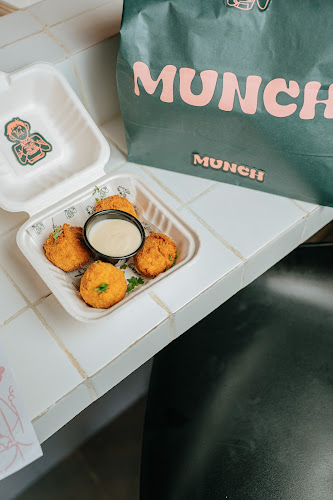 Comentarii opinii despre Munch Burger ~ مانش برقر