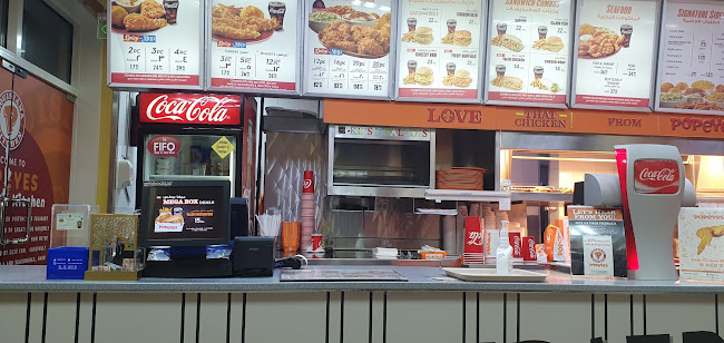 Comentarii opinii despre Popeyes Airport Road