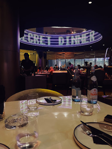 Opinii despre 3BK Restaurant - Burj Khalifa în Dubai - Hospitality and gastronomy