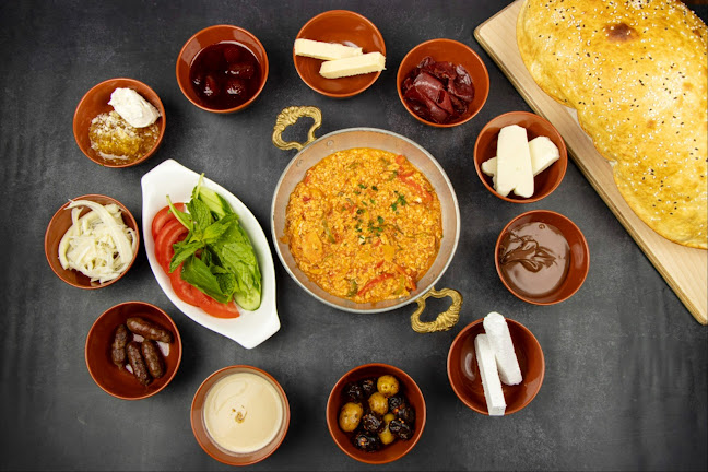 Comentarii opinii despre Efendi Istanbul Restaurant. مطعم إفندي اسطنبول