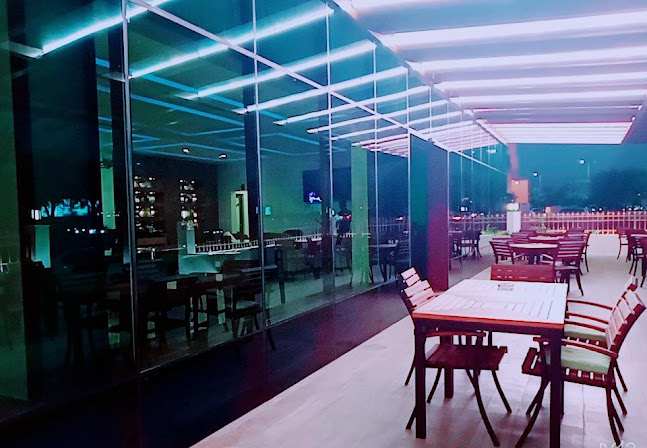 Azzurri Cafe ازوري كافيه - Hospitality and gastronomy