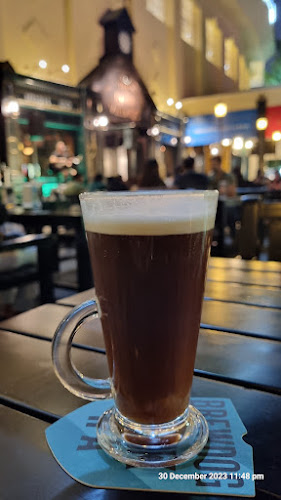 Opinii despre The Irish Village, Al Garhoud în Dubai - Hospitality and gastronomy