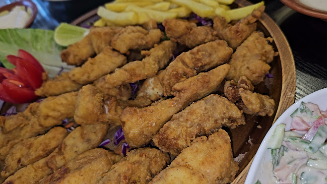 Opinii despre Fish Basket Restaurant مطعم سله الاسماك în Dubai - Hospitality and gastronomy