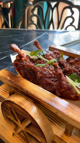 Hitchki Marina Dubai - Indian Restaurant I Bar I Brunch I Set Meal Lunch I Sheesha