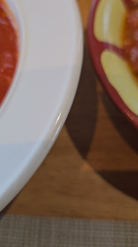 ALHAJARAIN RESTAURANT - مطعم الحجرين - Dubai