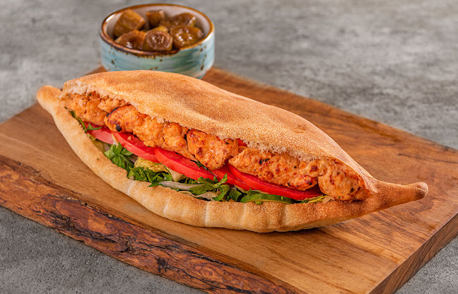 مطعم زرزور - تم الانتقال إلى الفرع الجديد Zarzoor Restaurant - Sharjah