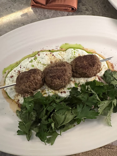 Comentarii opinii despre Soiree