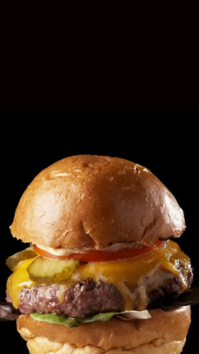 Opinii despre Burger And More în Ajman - Hospitality and gastronomy