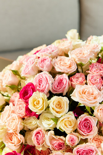 Double Jenya Flower Shop